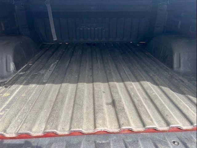 2022 GMC Sierra 1500 Limited 4WD Crew Cab Short Box AT4