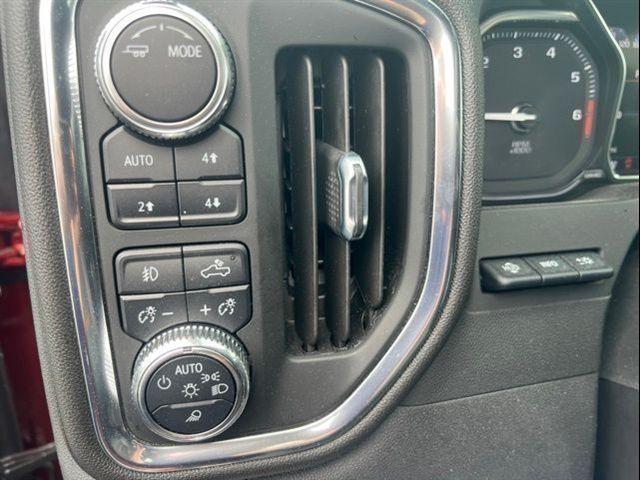 2022 GMC Sierra 1500 Limited 4WD Crew Cab Short Box AT4