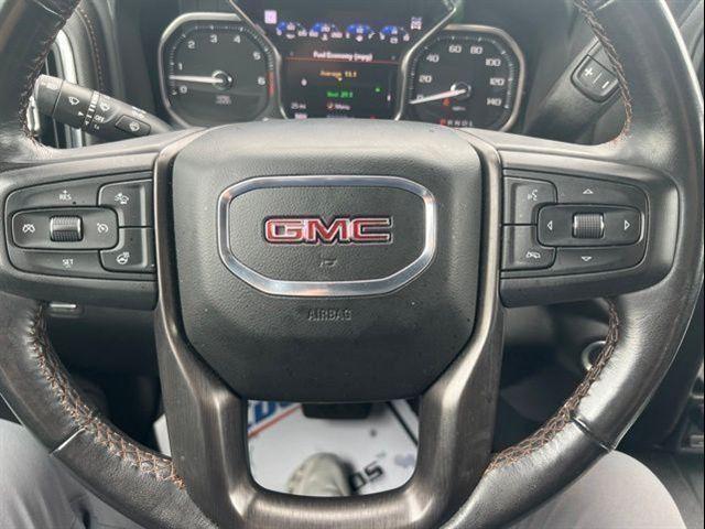 2022 GMC Sierra 1500 Limited 4WD Crew Cab Short Box AT4
