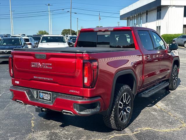 2022 GMC Sierra 1500 Limited 4WD Crew Cab Short Box AT4