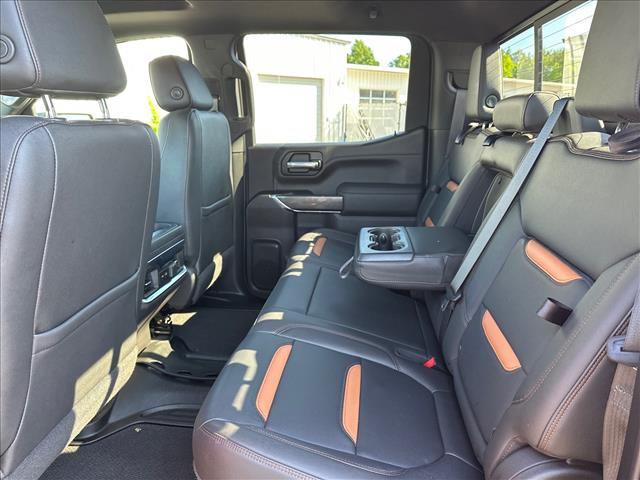 2022 GMC Sierra 1500 Limited 4WD Crew Cab Short Box AT4