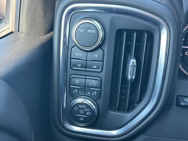 2022 GMC Sierra 1500 Limited 4WD Crew Cab Short Box AT4