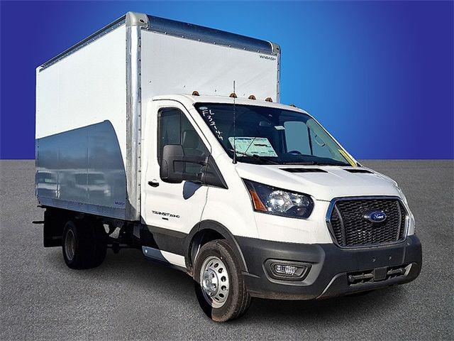 2024 Ford Transit Cutaway Base