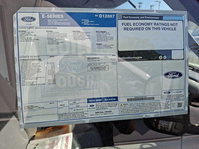 2025 Ford E-350 Cutaway Base