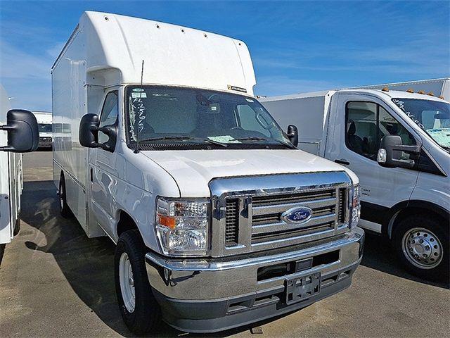 2024 Ford E-350 Cutaway Base