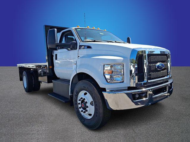 2025 Ford F-650 Base