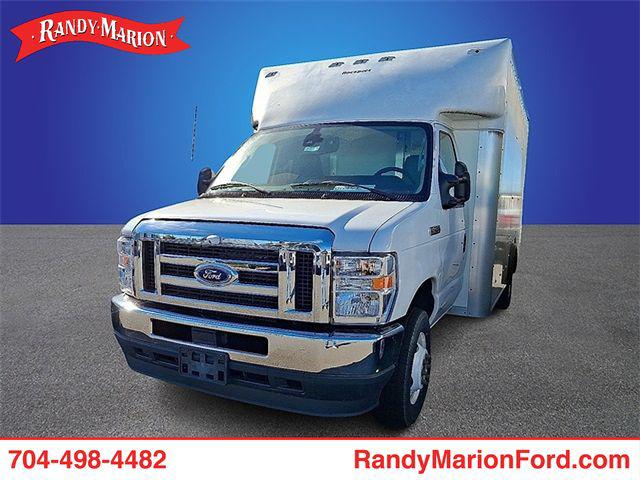 2024 Ford E-450 Cutaway Base for sale in Statesville, NC