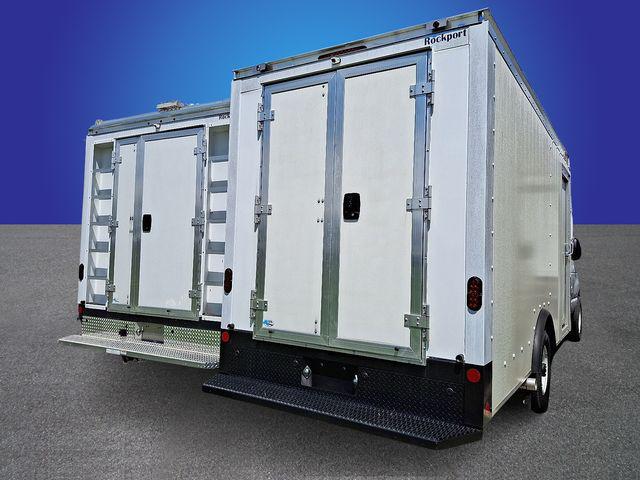 2023 Ford E-350 Cutaway Base