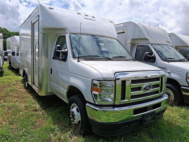 2024 Ford E-350 Cutaway Base