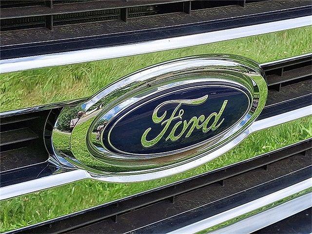 2024 Ford E-350 Cutaway Base