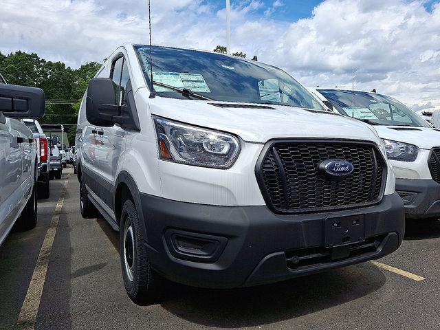 2024 Ford Transit Cargo Van Base