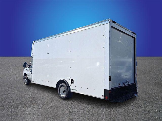 2026 Ford E-450 Cutaway Base