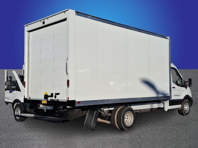 2026 Ford Transit Cutaway Base