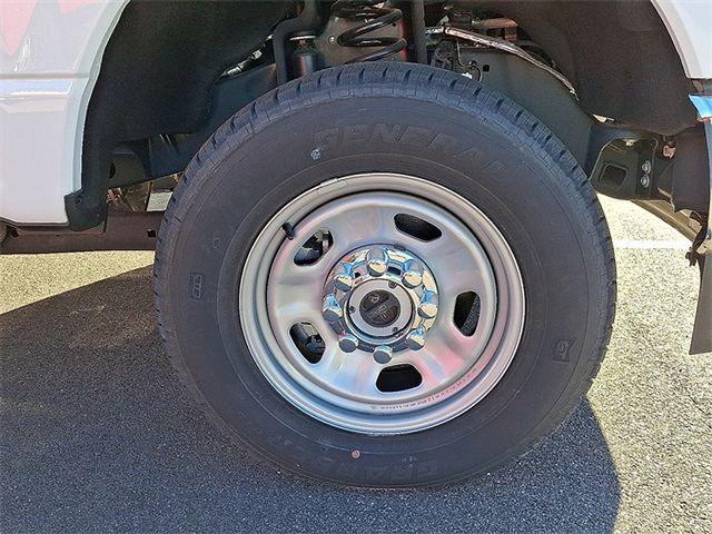 2024 Ford E-350 Cutaway Base