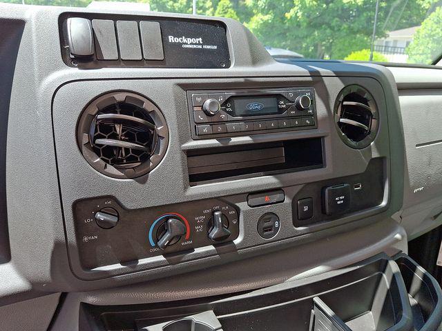 2027 Ford E-Series Cutaway Base