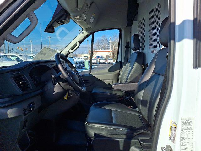 2024 Ford Transit Cargo Van Base