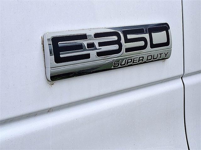2024 Ford E-350 Cutaway Base
