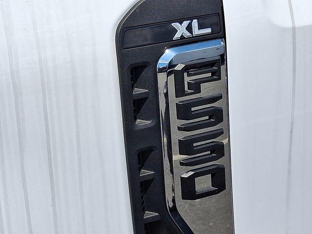 2024 Ford F-550 XL