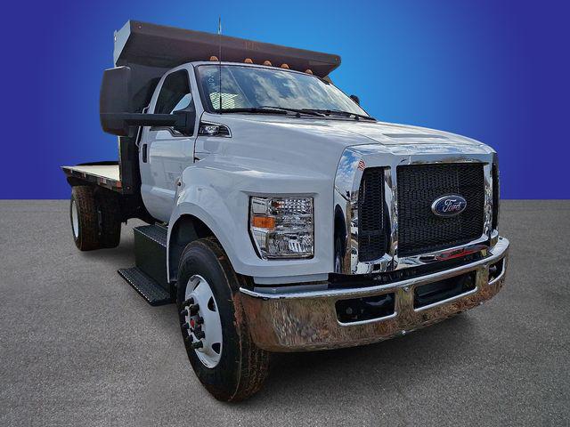 2025 Ford F-650 Base
