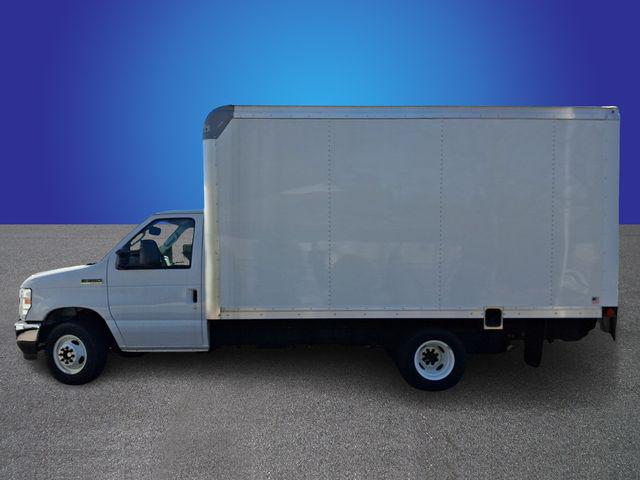 2023 Ford E-350 Cutaway Base