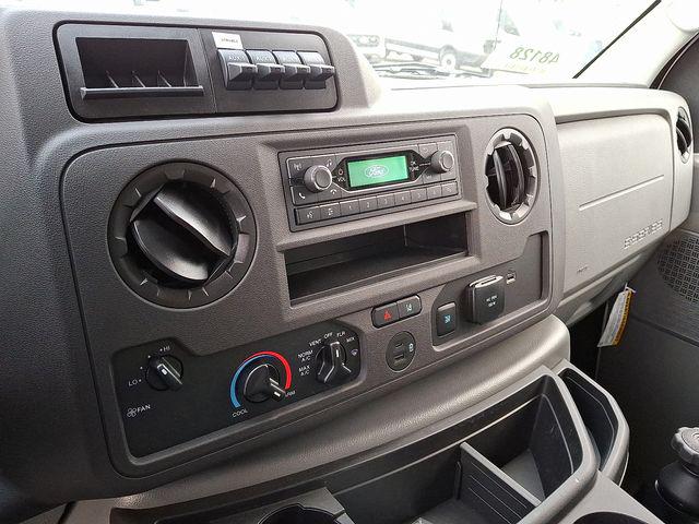 2025 Ford E-450 Cutaway Base