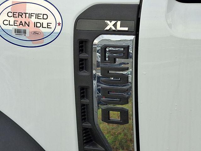 2025 Ford F-550 XL