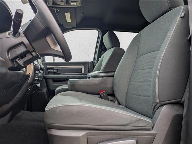 2024 Ram 1500 Classic Warlock Crew Cab 4x4 5'7" Box