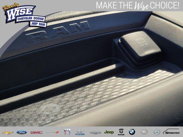 2026 Ram 1500 Warlock Crew Cab 4x4 57 Box