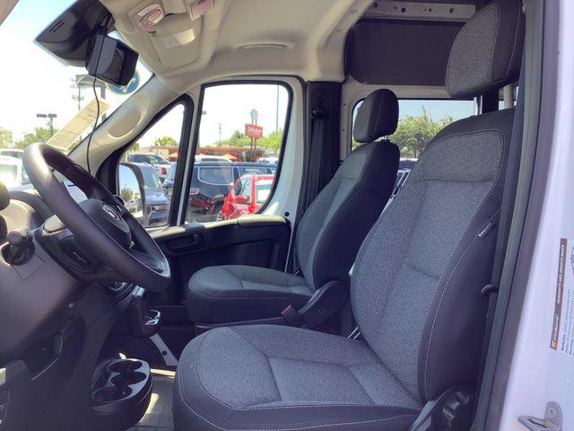 2025 Ram ProMaster Cargo Van SLT High Roof 136" WB
