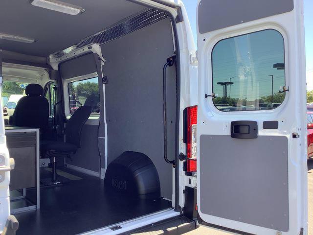 2025 Ram ProMaster Cargo Van SLT High Roof 136" WB