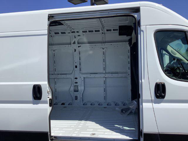 2025 Ram ProMaster 2500 Cargo Van Tradesman High Roof 159 WB w/Pass Seat