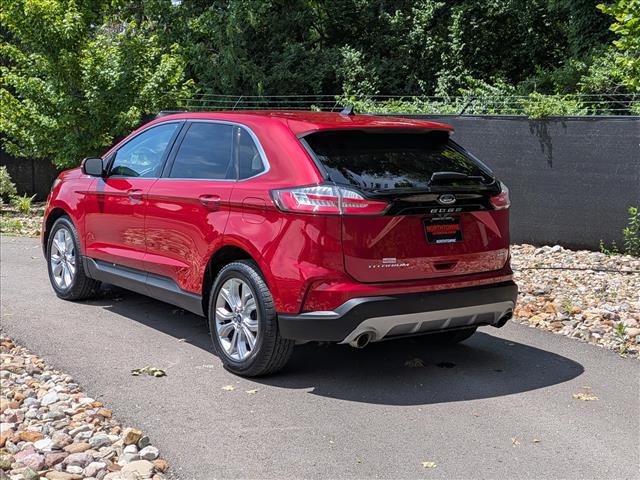 2023 Ford Edge Titanium