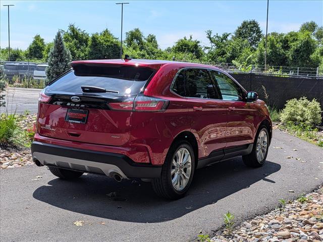 2023 Ford Edge Titanium