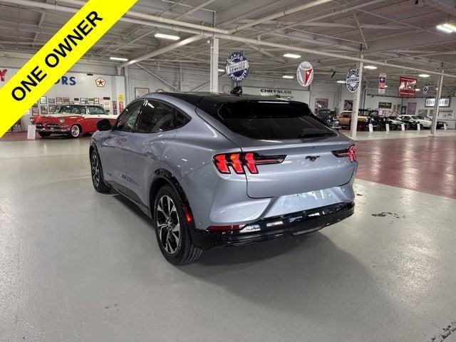 2022 Ford Mustang Mach-E Premium 2022 Ford Mustang Mach-E Premium