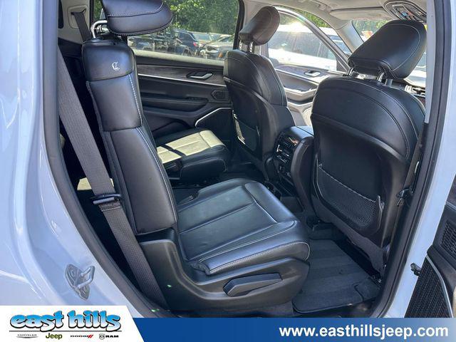 2022 Jeep Grand Cherokee L Limited 4x4