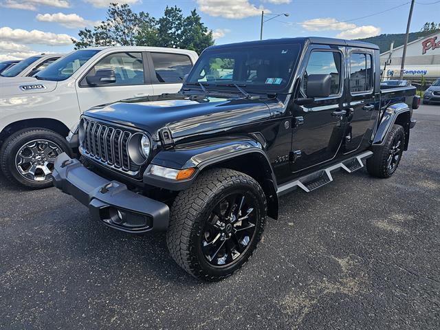 2025 Jeep Gladiator Nighthawk 2025 Jeep Gladiator Nighthawk