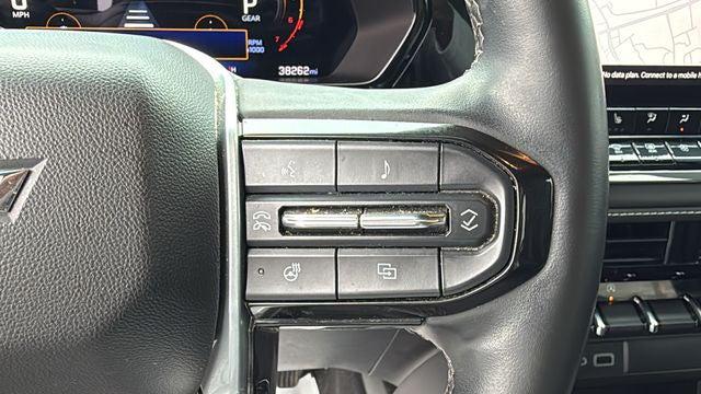 2024 Chevrolet Colorado 2WD LT