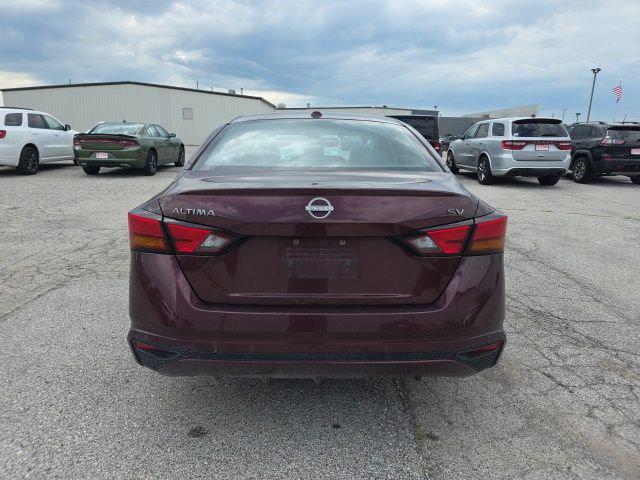 2024 Nissan Altima SV FWD