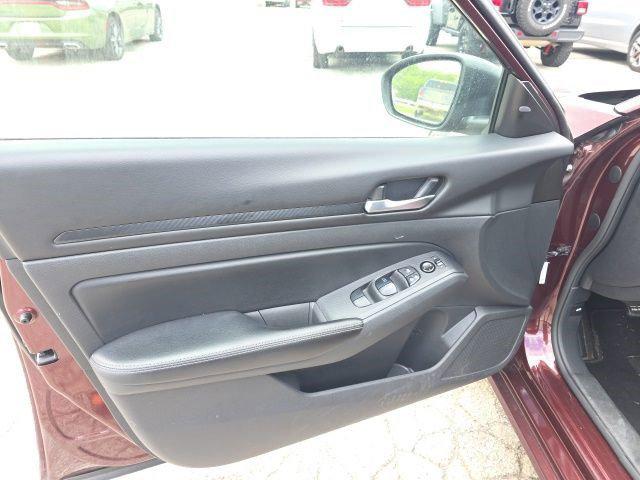 2024 Nissan Altima SV FWD