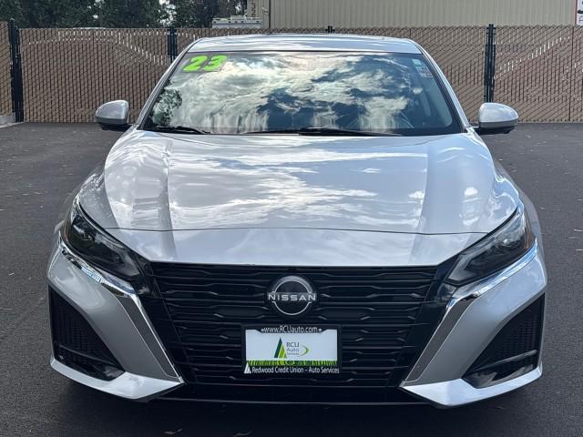 2023 Nissan Altima SL FWD