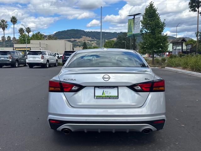 2023 Nissan Altima SL FWD