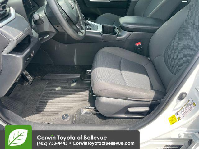 2024 Toyota RAV4 Hybrid LE
