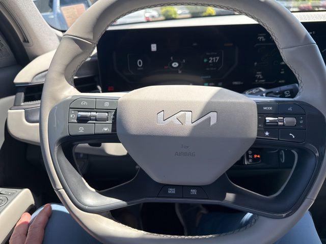 2024 Kia EV9 Wind
