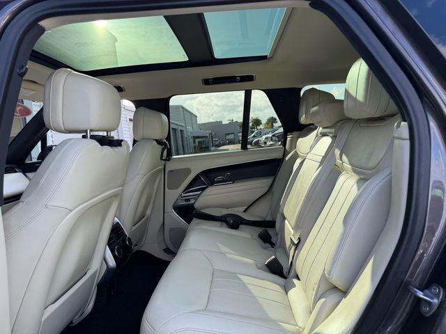 2023 Land Rover Range Rover P400 SE