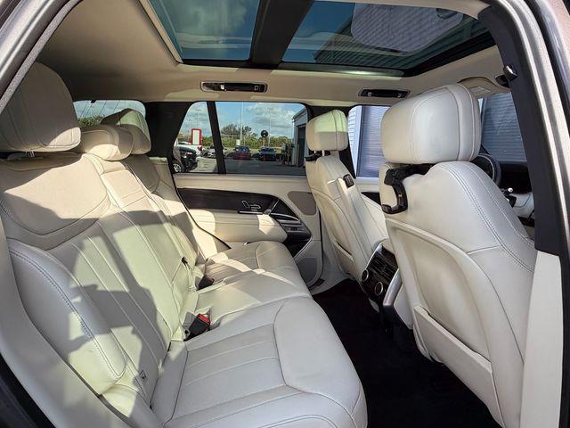 2023 Land Rover Range Rover P400 SE