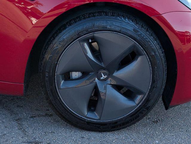 2021 Tesla Model 3 Standard Range Plus Rear-Wheel Drive