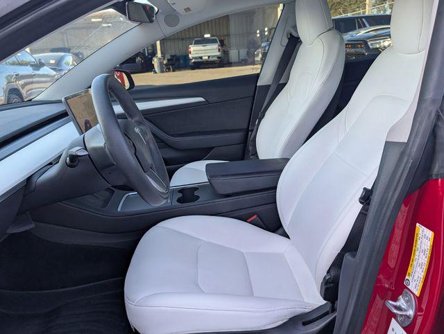 2021 Tesla Model 3 Standard Range Plus Rear-Wheel Drive