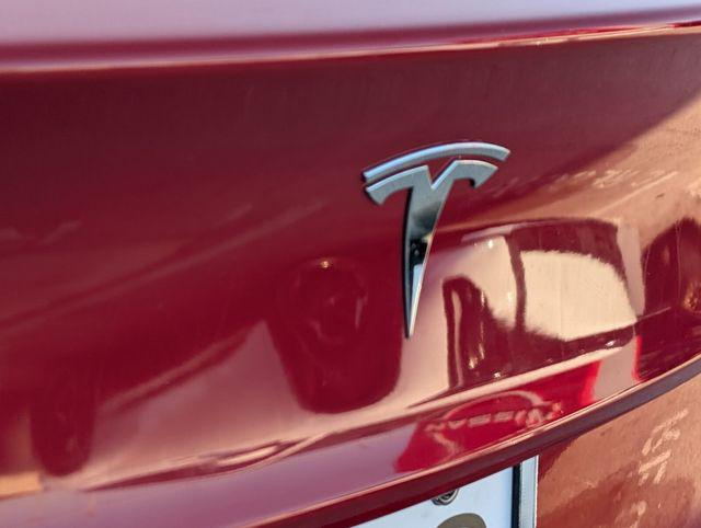2021 Tesla Model 3 Standard Range Plus Rear-Wheel Drive