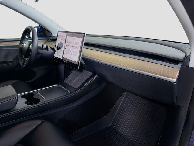 2024 Tesla Model Y Long Range Dual Motor All-Wheel Drive