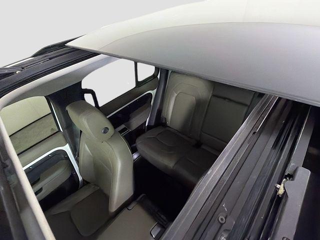 2024 Land Rover Defender 110 P300